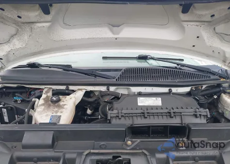 2019 Chevrolet Express 2500 Work Van из США, поврежденный, VIN 1GCWGAFP8K1196427